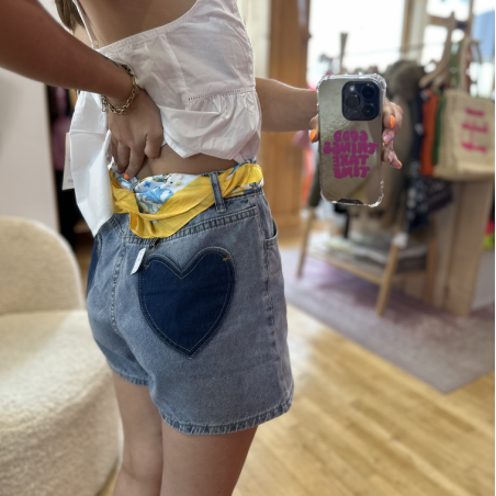 Short LOVE jean