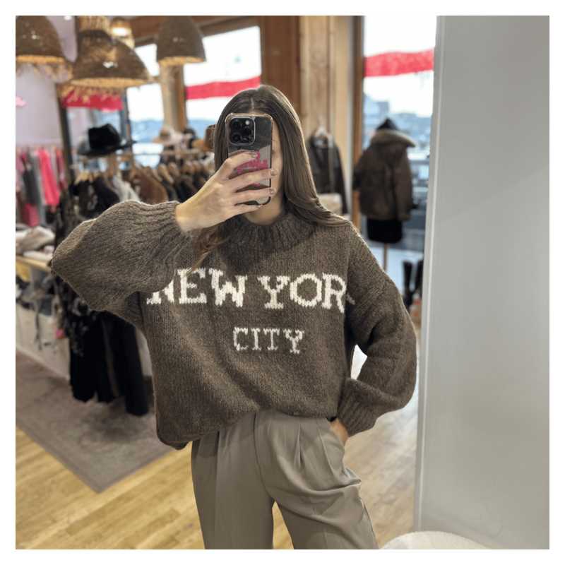 Pull NEW YORK marron