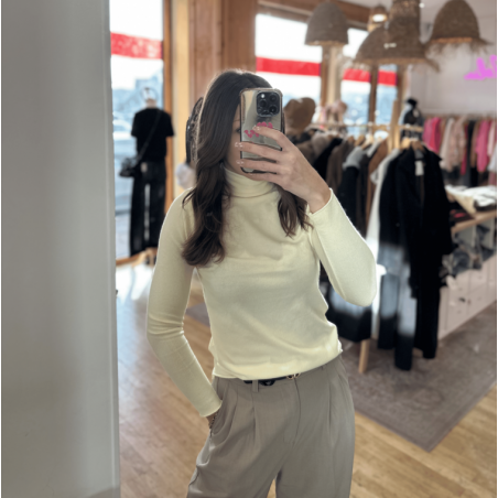 Pull CORA jaune pale