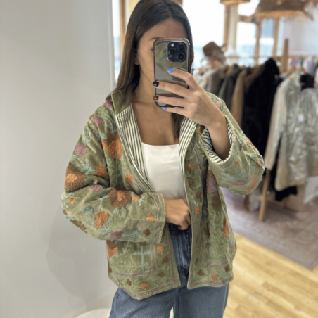 Veste velours motifs brodés