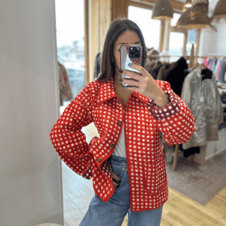Veste matelassée carreaux rouge