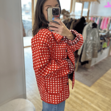 Veste matelassée carreaux rouge