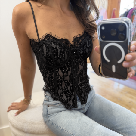 Corset blanc en dentelle