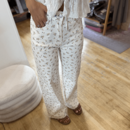 Jean blanc à motifs fleurs