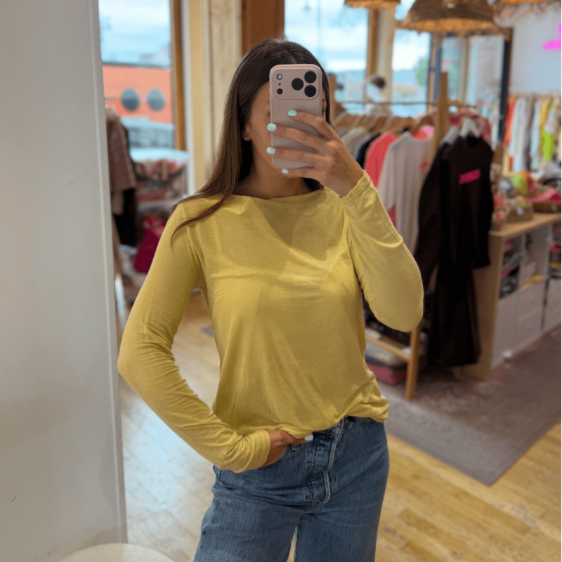 T-shirt MOCA jaune